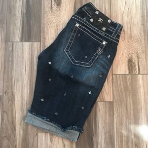 Size 28 Miss Me Bermuda’s shorts jeans